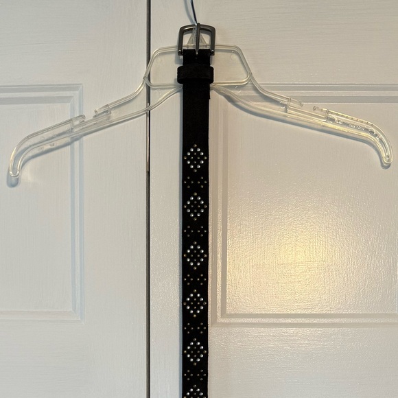 Lucky Brand women’s studded black suede belt - Picture 2 of 3